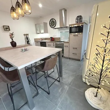 Holiday home De L'estampon *